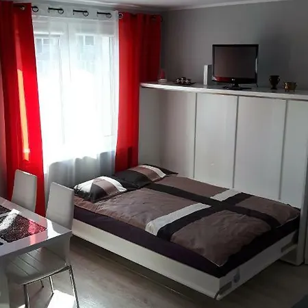Apartment Bay